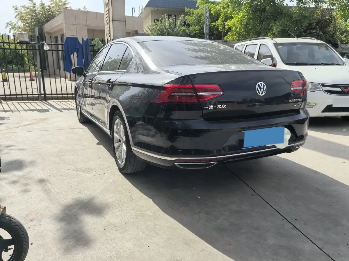 2019 Chevrolet Malibu XL 2.0T 241HP L4 9AT,autocango,china used car exporter,china ev exporter,chinese used car exporter,chinese used ev exporter