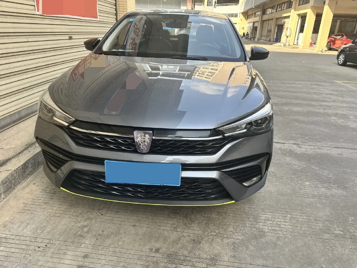 2021 Roewe i5 1.5L 120HP L4 5MT,autocango,china used car exporter,china ev exporter,chinese used car exporter,chinese used ev exporter