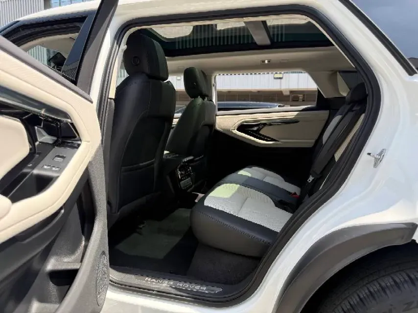 2021 Land Rover Range Rover Evoque 2.0T 249HP L4 9AT,autocango,china used car exporter,china ev exporter,chinese used car exporter,chinese used ev exporter