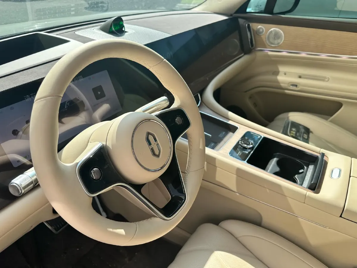 2025 AITO AITO M9 BEV 100KWH,autocango,china used car exporter,china ev exporter,chinese used car exporter,chinese used ev exporter