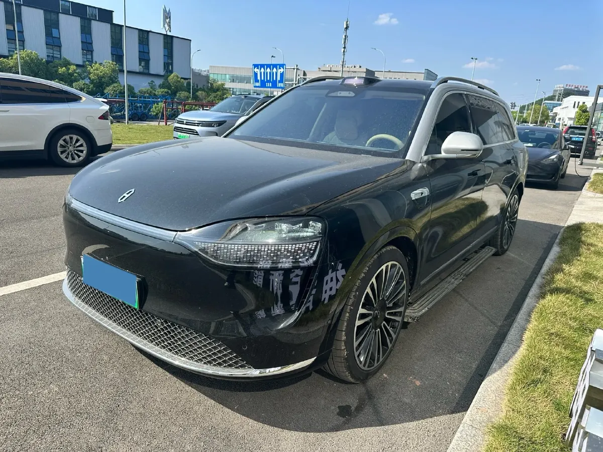 2025 AITO AITO M9 BEV 100KWH,autocango,china used car exporter,china ev exporter,chinese used car exporter,chinese used ev exporter