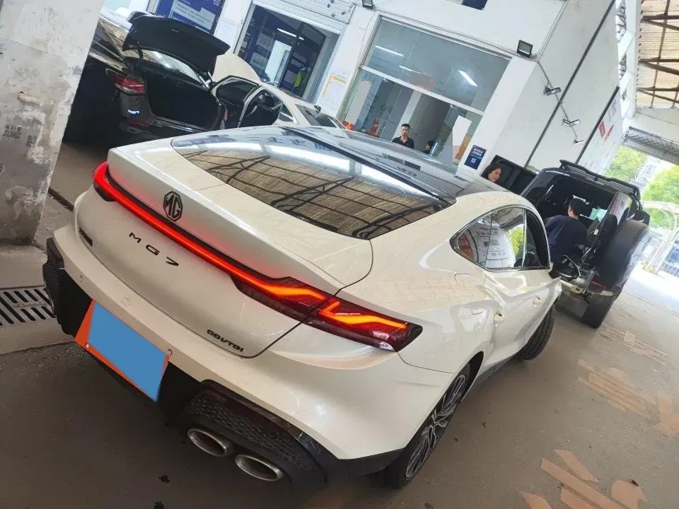 2025 MG 7 1.5T 188HP L4 7DCT,autocango,china used car exporter,china ev exporter,chinese used car exporter,chinese used ev exporter
