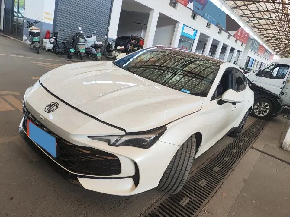 2025 MG 7 1.5T 188HP L4 7DCT,autocango,china used car exporter,china ev exporter,chinese used car exporter,chinese used ev exporter