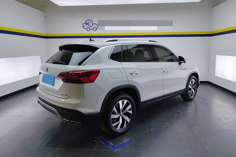 2021 Volkswagen Tayron 2.0T 186HP L4 7DCT,autocango,china used car exporter,china ev exporter,chinese used car exporter,chinese used ev exporter