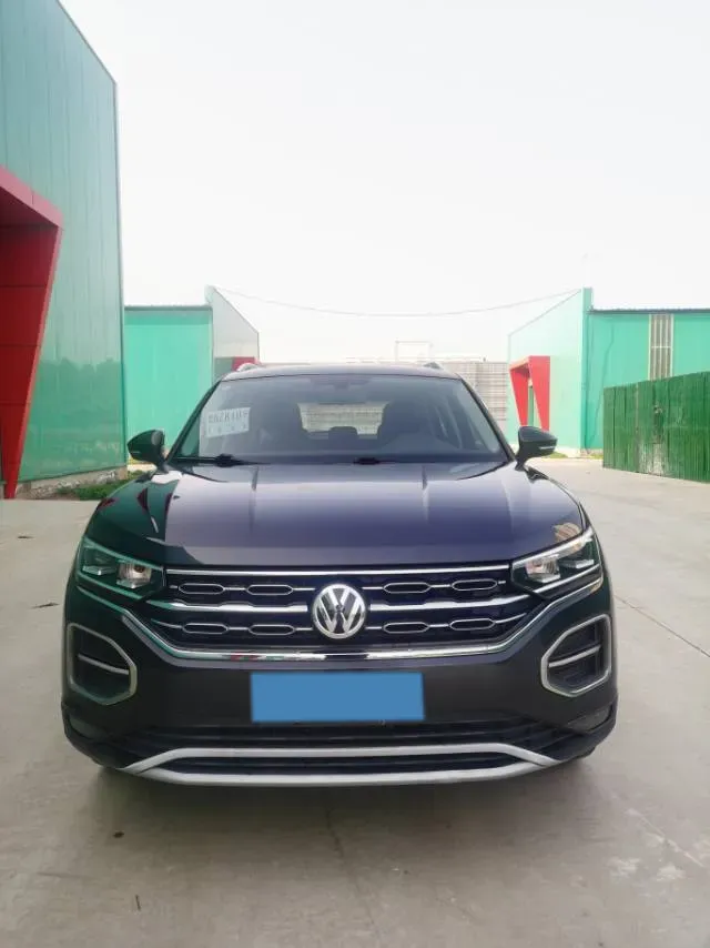 2019 Jeep Cherokee 2.0T 234HP L4 9AT,autocango,china used car exporter,china ev exporter,chinese used car exporter,chinese used ev exporter