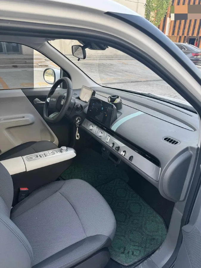 2025 LingBox BOX BEV 19.2KWH,autocango,china used car exporter,china ev exporter,chinese used car exporter,chinese used ev exporter