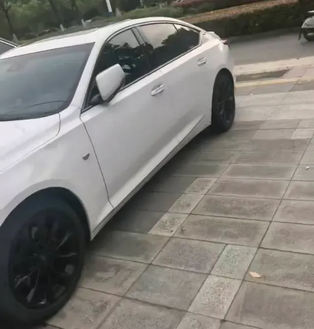 2021 Cadillac CT5 2.0T 237HP L4 10AT,autocango,china used car exporter,china ev exporter,chinese used car exporter,chinese used ev exporter