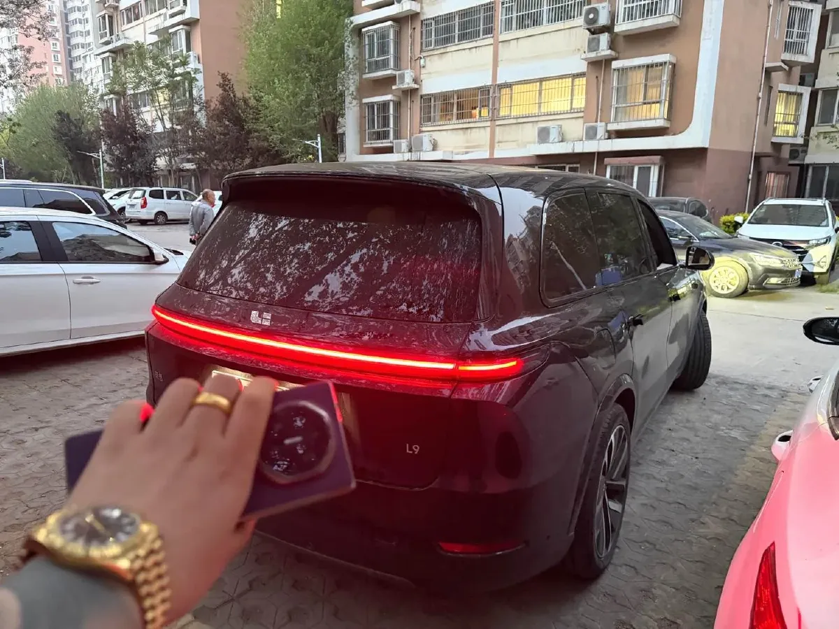 2022 Li L9 Range Extended 154HP REEV 42.6KWH,autocango,china used car exporter,china ev exporter,chinese used car exporter,chinese used ev exporter