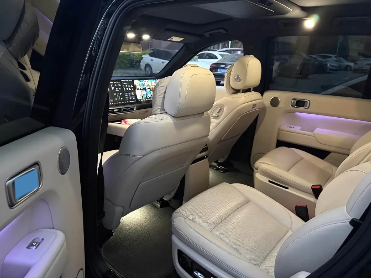 2022 Li L9 Range Extended 154HP REEV 42.6KWH,autocango,china used car exporter,china ev exporter,chinese used car exporter,chinese used ev exporter