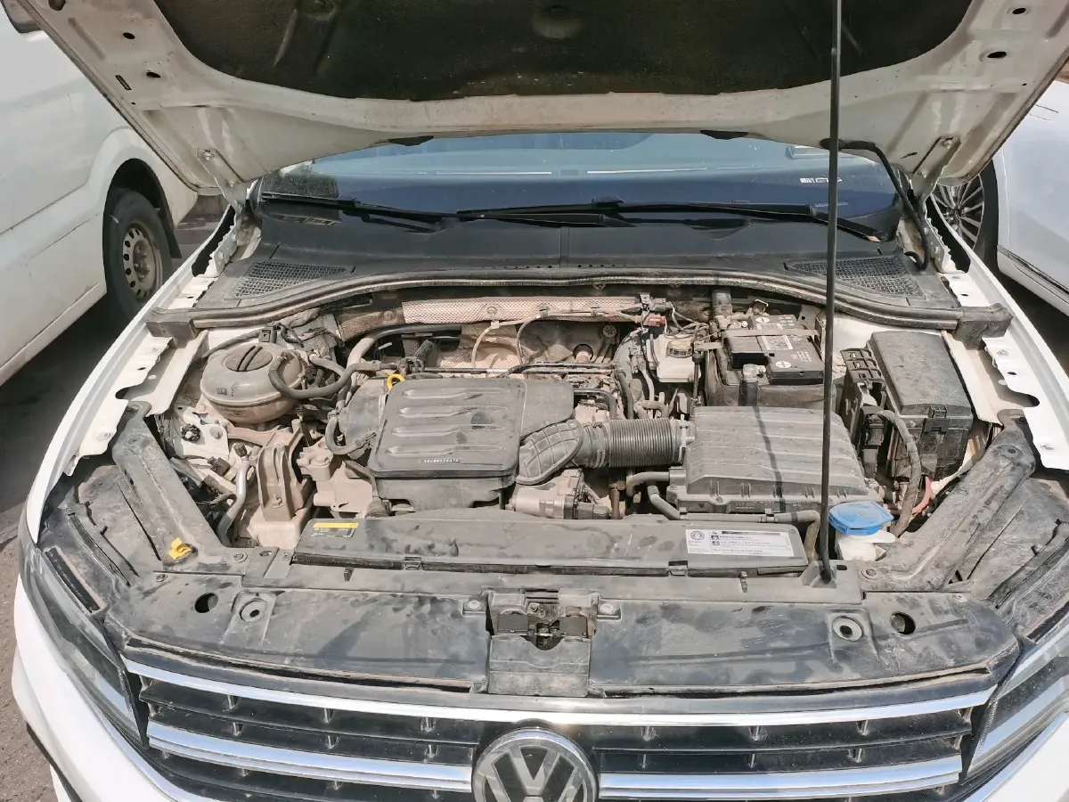 2019 MAXUS T70 2.0T 163HP L4 6AT,autocango,china used car exporter,china ev exporter,chinese used car exporter,chinese used ev exporter