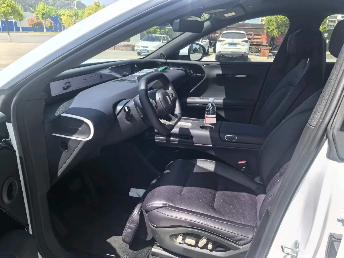 2024 Avatr 07 BEV 82.16KWH,autocango,china used car exporter,china ev exporter,chinese used car exporter,chinese used ev exporter