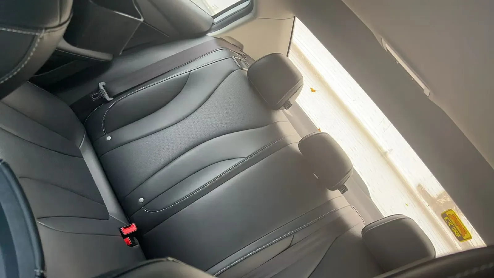 2020 Roewe i5 1.5L 120HP L4 CVT,autocango,china used car exporter,china ev exporter,chinese used car exporter,chinese used ev exporter