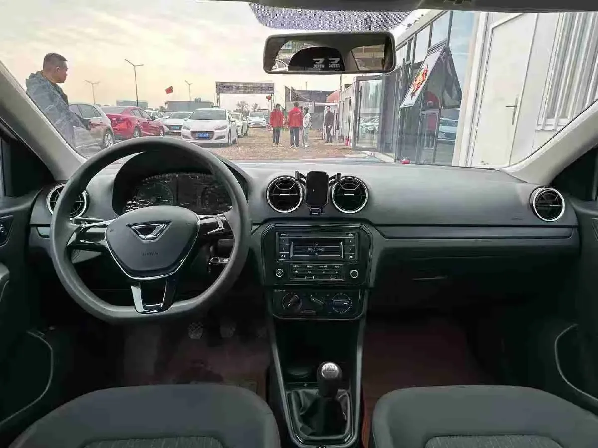 2021 Jetta VA3 1.5L 112HP L4 5MT,autocango,china used car exporter,china ev exporter,chinese used car exporter,chinese used ev exporter