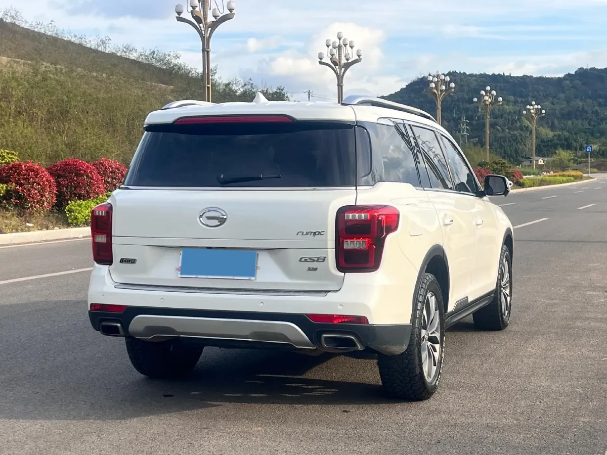 2017 GAC Trumpchi GS8 2.0T 201HP L4 6AT,autocango,china used car exporter,china ev exporter,chinese used car exporter,chinese used ev exporter