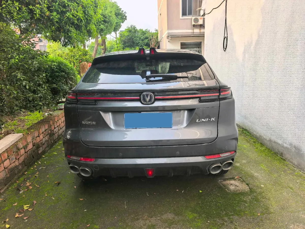 2021 ChangAn UNI-K 2.0T 233HP L4 8AT,autocango,china used car exporter,china ev exporter,chinese used car exporter,chinese used ev exporter
