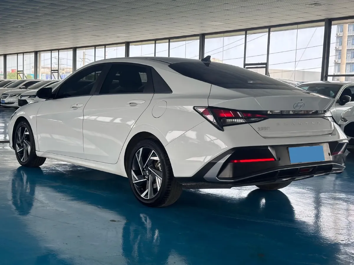 2023 Hyundai Elantra 1.5L 115HP L4 CVT,autocango,china used car exporter,china ev exporter,chinese used car exporter,chinese used ev exporter