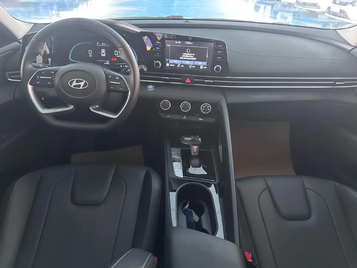 2023 Hyundai Elantra 1.5L 115HP L4 CVT,autocango,china used car exporter,china ev exporter,chinese used car exporter,chinese used ev exporter