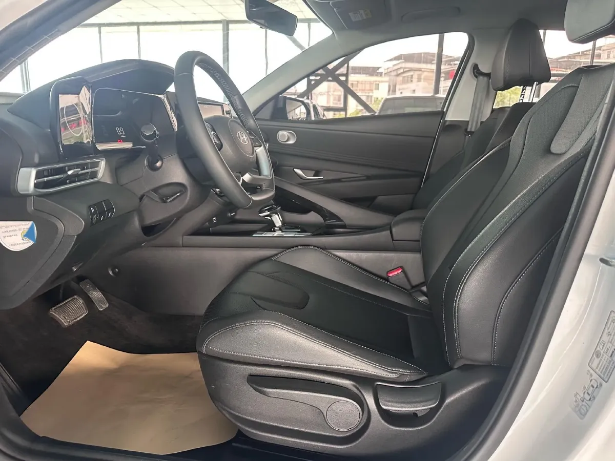 2023 Hyundai Elantra 1.5L 115HP L4 CVT,autocango,china used car exporter,china ev exporter,chinese used car exporter,chinese used ev exporter