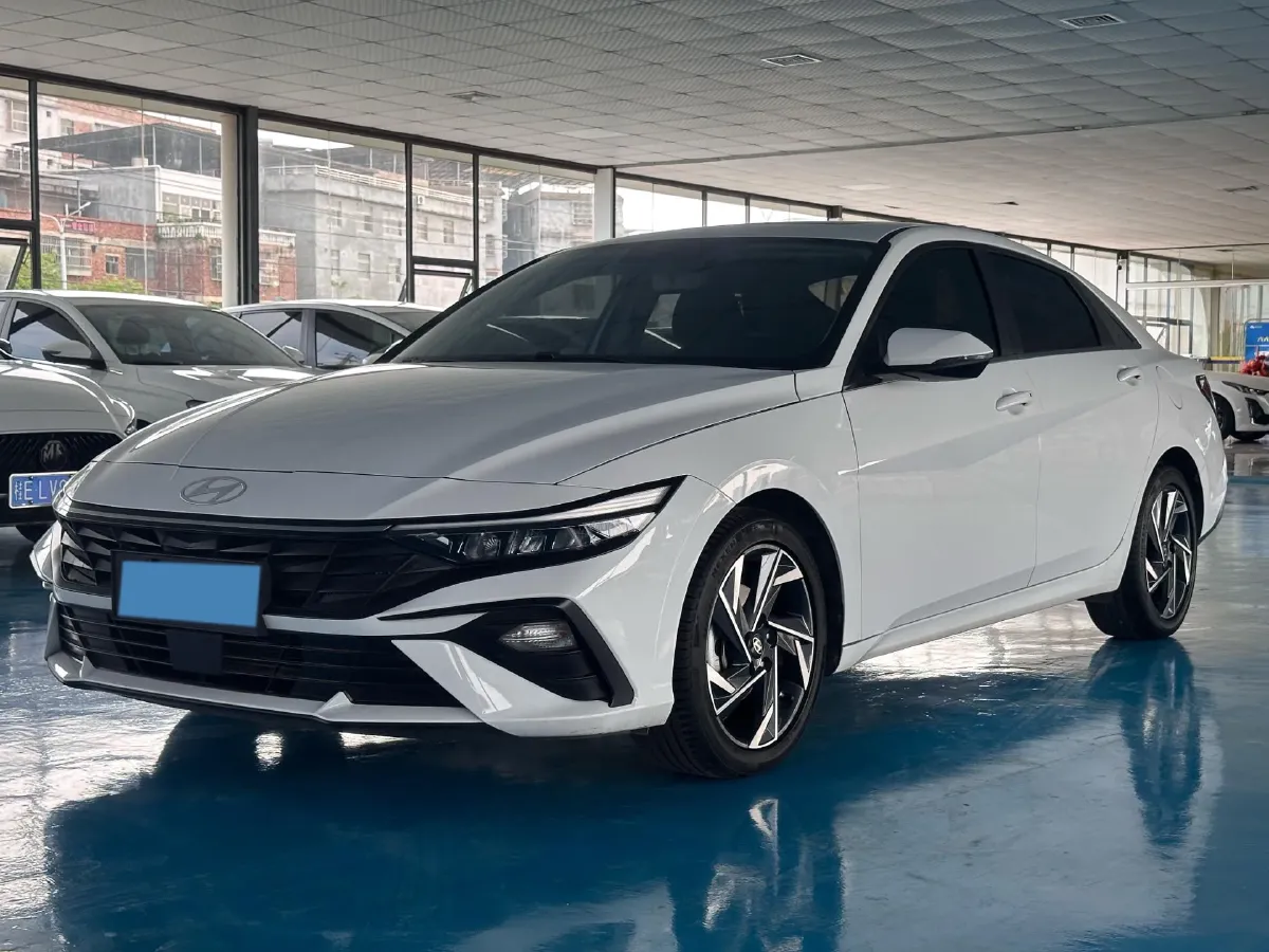 2023 Hyundai Elantra 1.5L 115HP L4 CVT,autocango,china used car exporter,china ev exporter,chinese used car exporter,chinese used ev exporter