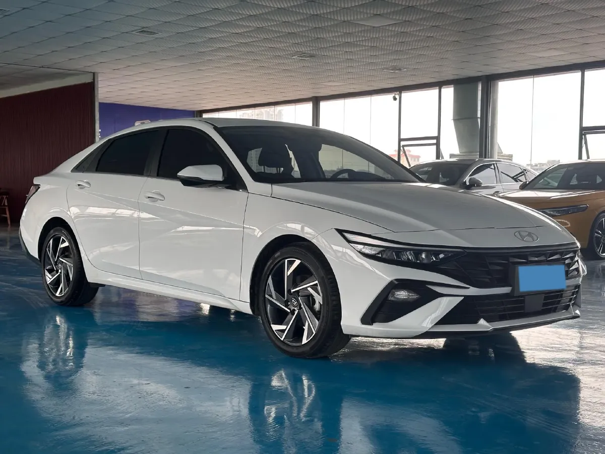 2023 Hyundai Elantra 1.5L 115HP L4 CVT,autocango,china used car exporter,china ev exporter,chinese used car exporter,chinese used ev exporter