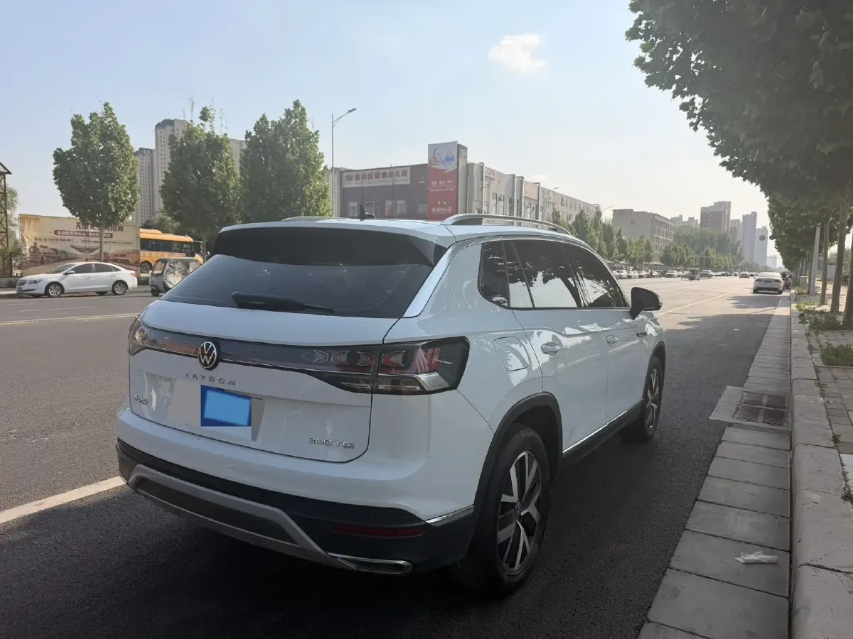 2024 Volkswagen Tayron 1.5T 160HP L4 7DCT,autocango,china used car exporter,china ev exporter,chinese used car exporter,chinese used ev exporter