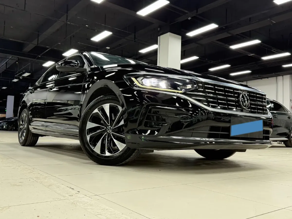 2023 Volkswagen Passat 1.4T 150HP L4 7DCT,autocango,china used car exporter,china ev exporter,chinese used car exporter,chinese used ev exporter