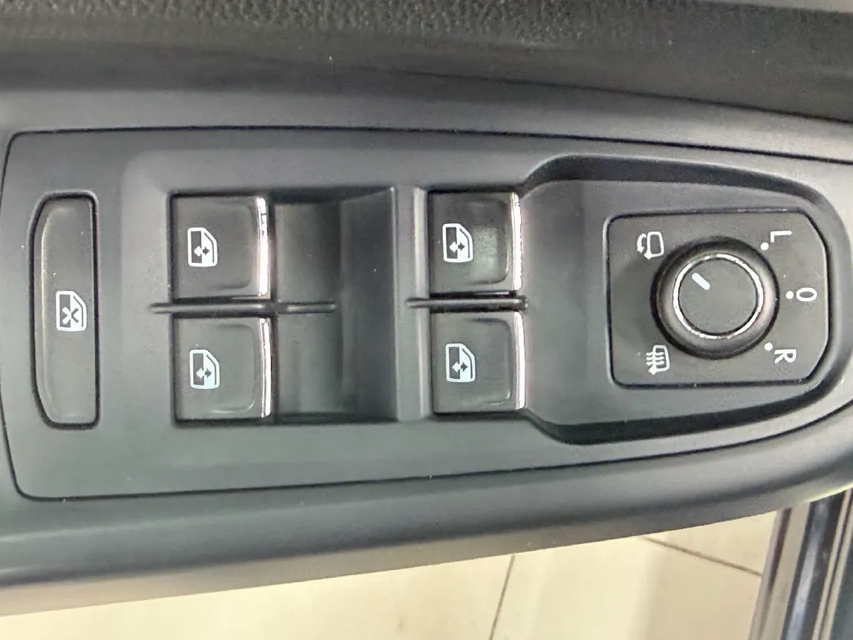 2023 Volkswagen Passat 1.4T 150HP L4 7DCT,autocango,china used car exporter,china ev exporter,chinese used car exporter,chinese used ev exporter