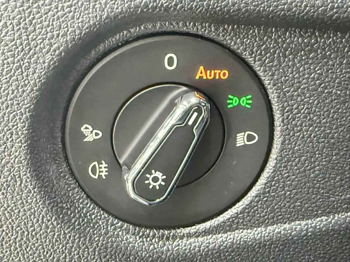 2023 Volkswagen Passat 1.4T 150HP L4 7DCT,autocango,china used car exporter,china ev exporter,chinese used car exporter,chinese used ev exporter