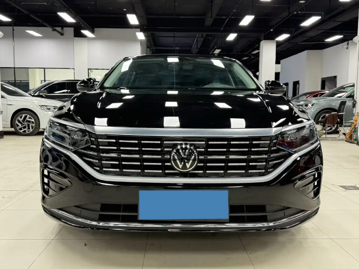 2023 Volkswagen Passat 1.4T 150HP L4 7DCT,autocango,china used car exporter,china ev exporter,chinese used car exporter,chinese used ev exporter