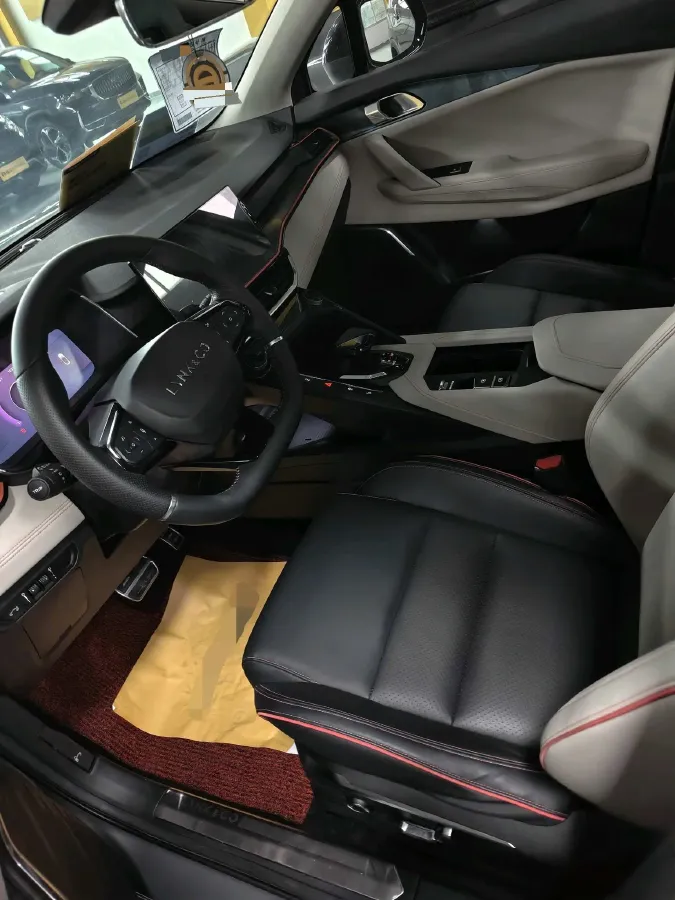 2020 LYNK&CO 06 1.5T 177HP L3 7DCT,autocango,china used car exporter,china ev exporter,chinese used car exporter,chinese used ev exporter