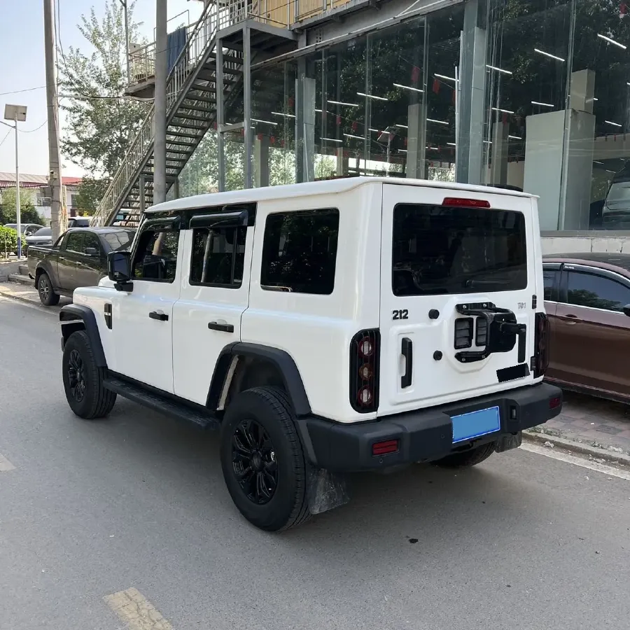 2024 212 212 T01 2.0T 252HP L4 8AT,autocango,china used car exporter,china ev exporter,chinese used car exporter,chinese used ev exporter