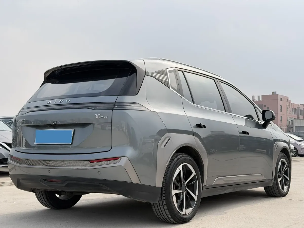 2022 Geely Okavango 1.8T 184HP L4 7DCT,autocango,china used car exporter,china ev exporter,chinese used car exporter,chinese used ev exporter
