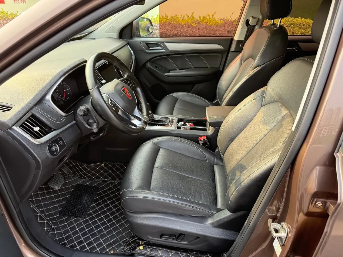 2018 Roewe RX5 1.5T 169HP L4 7DCT,autocango,china used car exporter,china ev exporter,chinese used car exporter,chinese used ev exporter