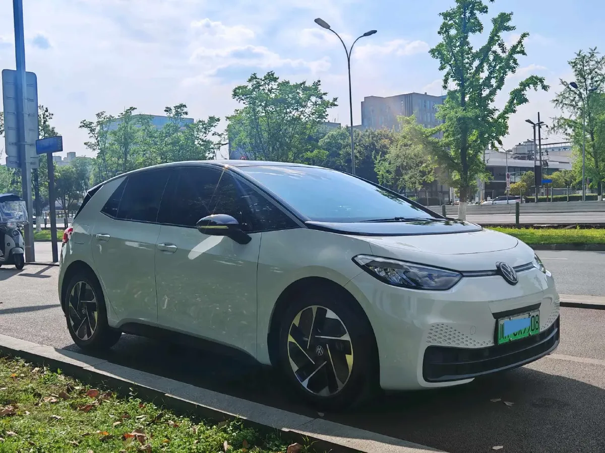 2024 Volkswagen ID.3 BEV 52.8KWH,autocango,china used car exporter,china ev exporter,chinese used car exporter,chinese used ev exporter