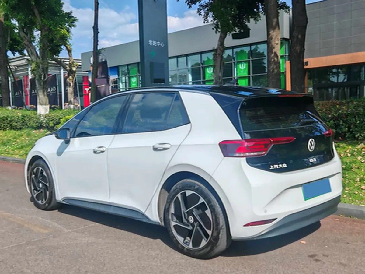 2024 Volkswagen ID.3 BEV 52.8KWH,autocango,china used car exporter,china ev exporter,chinese used car exporter,chinese used ev exporter