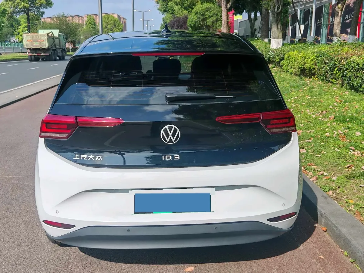 2024 Volkswagen ID.3 BEV 52.8KWH,autocango,china used car exporter,china ev exporter,chinese used car exporter,chinese used ev exporter