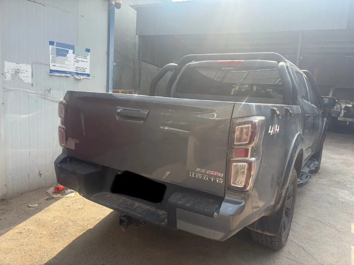 2025 Isuzu LingTuo 2.5T 150HP L4 8AT,autocango,china used car exporter,china ev exporter,chinese used car exporter,chinese used ev exporter