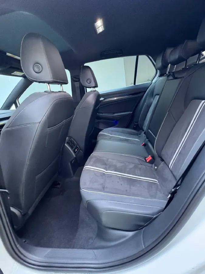 2021 Volkswagen Golf 1.4T 150HP L4 7DCT,autocango,china used car exporter,china ev exporter,chinese used car exporter,chinese used ev exporter