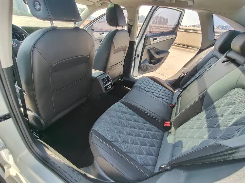 2023 Volkswagen Sagitar 1.5T 160HP L4 7DCT,autocango,china used car exporter,china ev exporter,chinese used car exporter,chinese used ev exporter