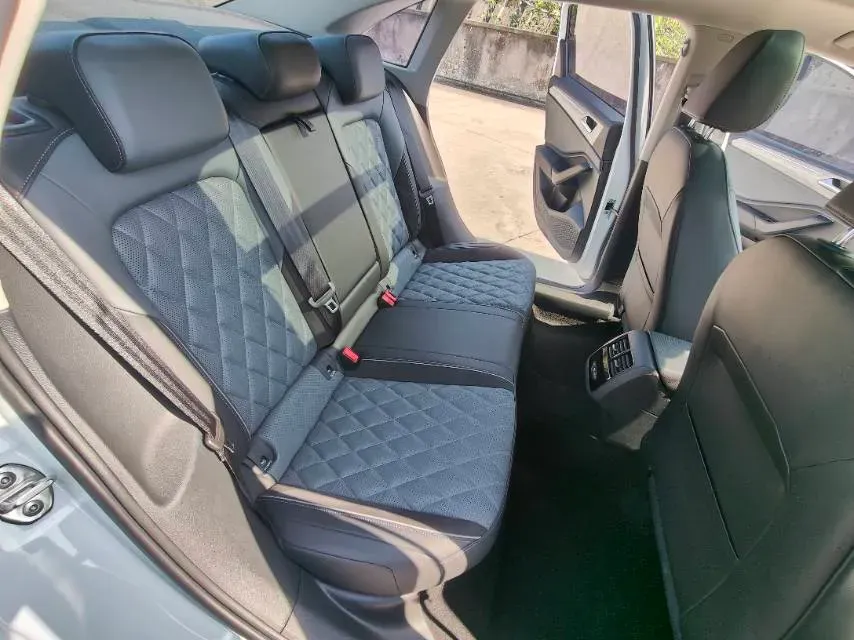 2023 Volkswagen Sagitar 1.5T 160HP L4 7DCT,autocango,china used car exporter,china ev exporter,chinese used car exporter,chinese used ev exporter