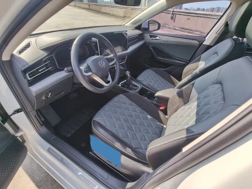 2023 Volkswagen Sagitar 1.5T 160HP L4 7DCT,autocango,china used car exporter,china ev exporter,chinese used car exporter,chinese used ev exporter