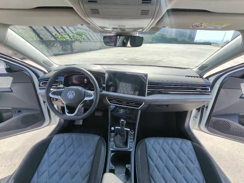 2023 Volkswagen Sagitar 1.5T 160HP L4 7DCT,autocango,china used car exporter,china ev exporter,chinese used car exporter,chinese used ev exporter