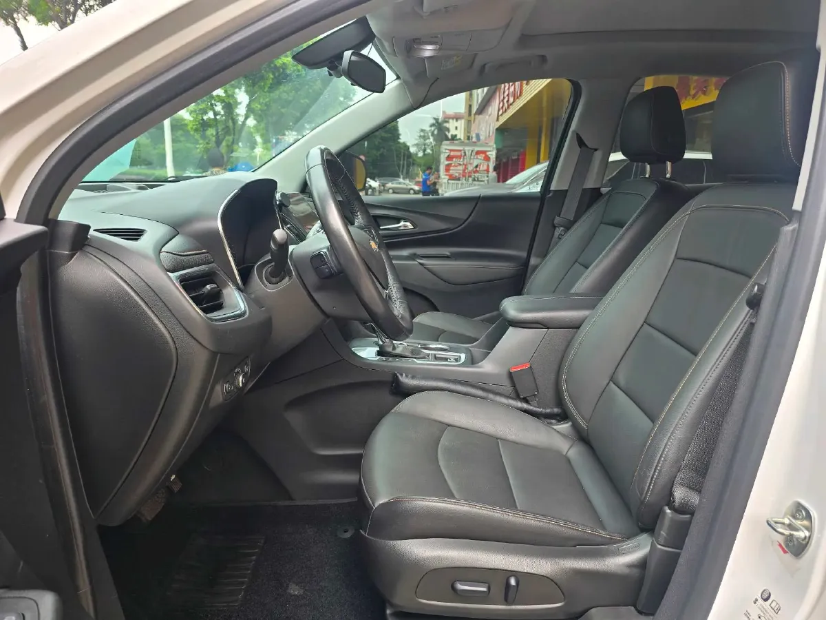 2018 Chevrolet Equinox 1.5T 180HP L4 6AT,autocango,china used car exporter,china ev exporter,chinese used car exporter,chinese used ev exporter