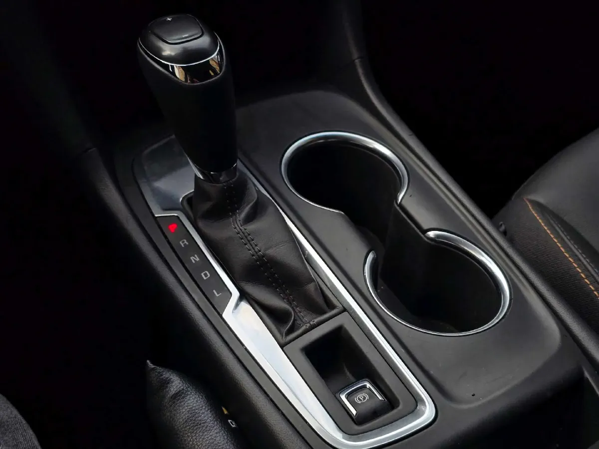 2018 Chevrolet Equinox 1.5T 180HP L4 6AT,autocango,china used car exporter,china ev exporter,chinese used car exporter,chinese used ev exporter