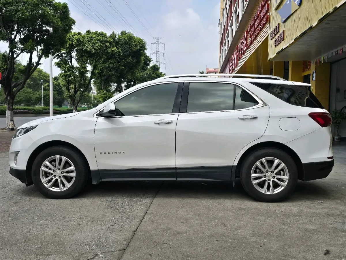 2018 Chevrolet Equinox 1.5T 180HP L4 6AT,autocango,china used car exporter,china ev exporter,chinese used car exporter,chinese used ev exporter