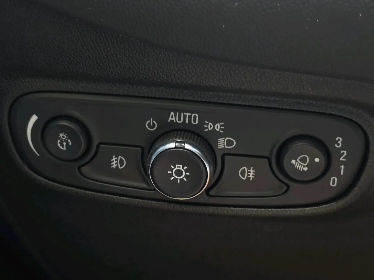 2018 Chevrolet Equinox 1.5T 180HP L4 6AT,autocango,china used car exporter,china ev exporter,chinese used car exporter,chinese used ev exporter