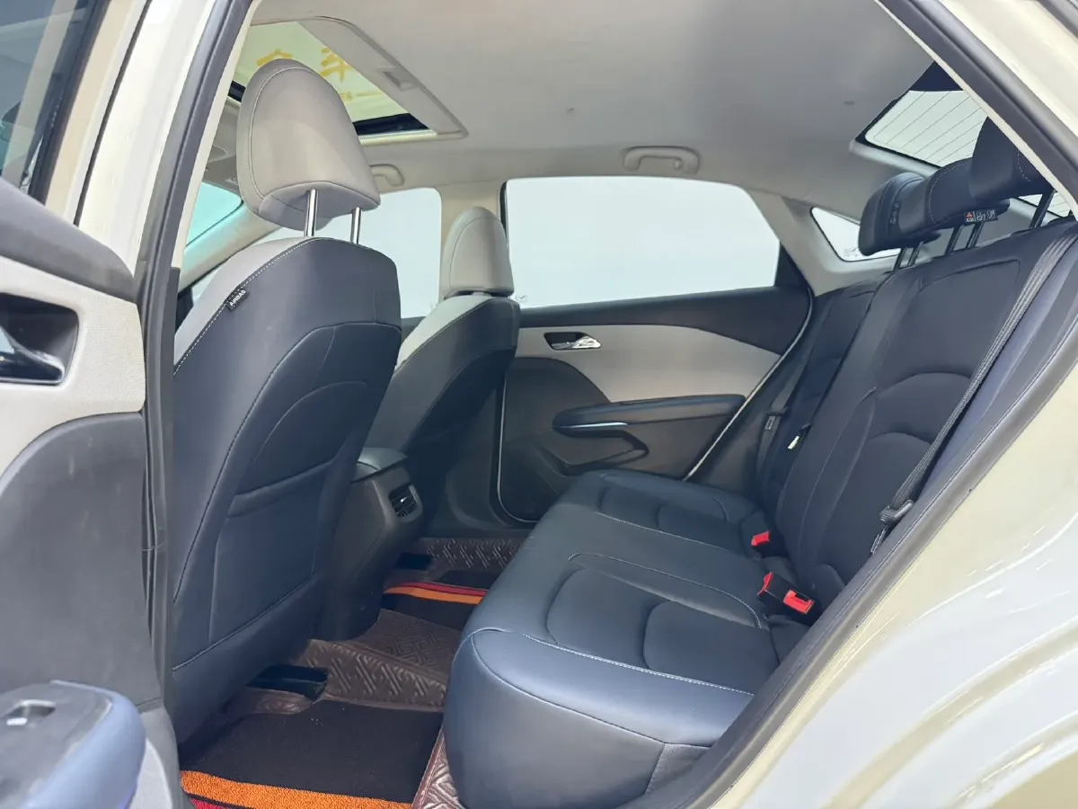 2023 Chevrolet Monza 1.5L 113HP L4 6DCT,autocango,china used car exporter,china ev exporter,chinese used car exporter,chinese used ev exporter