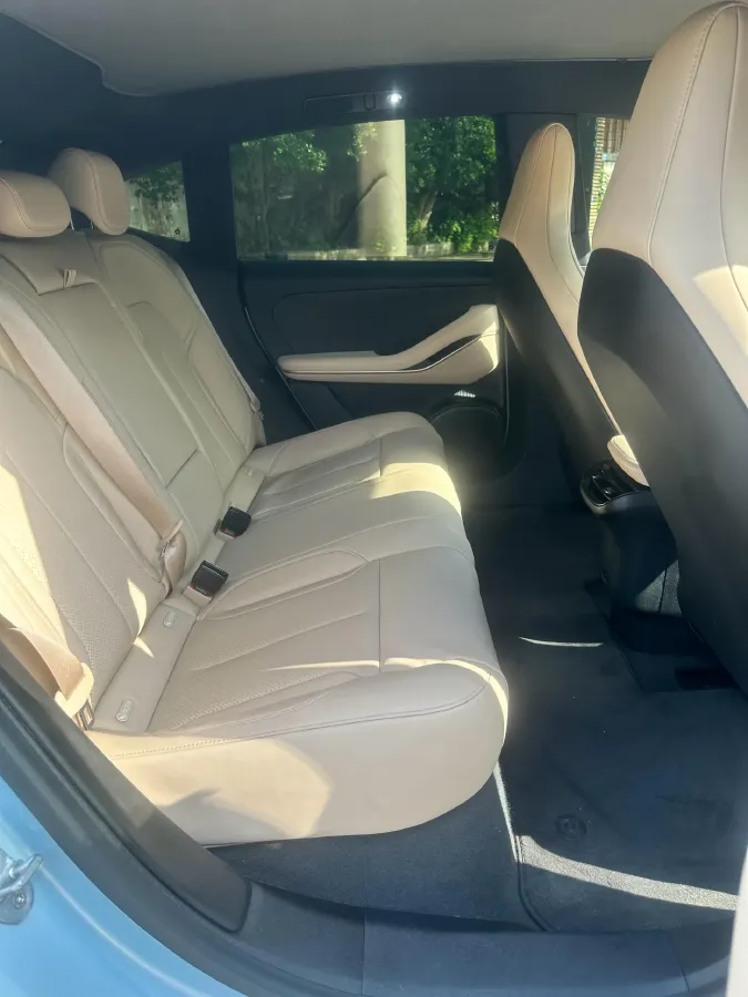 2022 JunTian HeiWuShi Youth 2.0T 203HP L4 6AT,autocango,china used car exporter,china ev exporter,chinese used car exporter,chinese used ev exporter