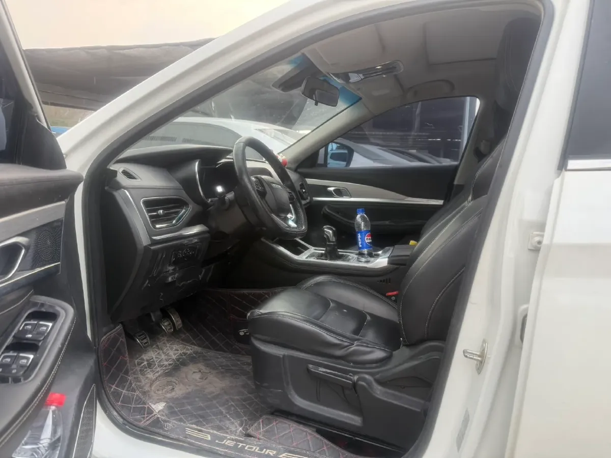 2020 Jetour X70 1.5T 156HP L4 6MT,autocango,china used car exporter,china ev exporter,chinese used car exporter,chinese used ev exporter