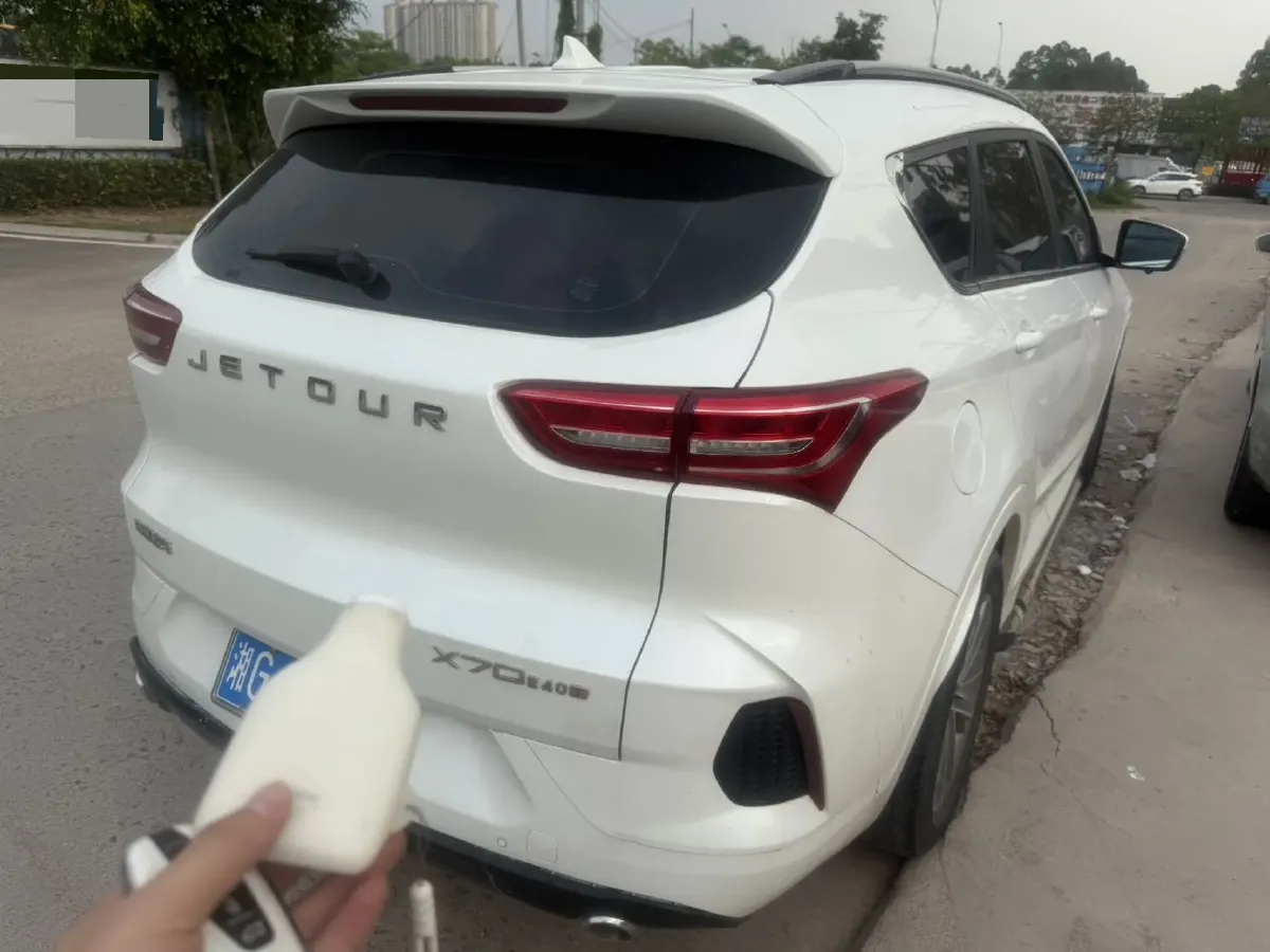 2020 Jetour X70 1.5T 156HP L4 6MT,autocango,china used car exporter,china ev exporter,chinese used car exporter,chinese used ev exporter